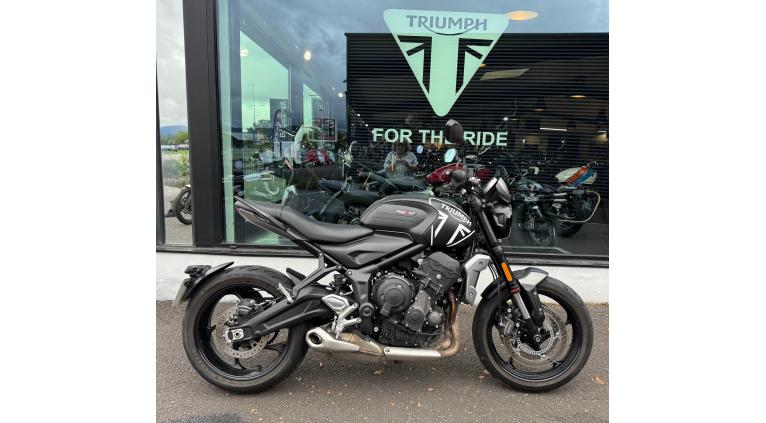 TRIUMPH TRIDENT 660