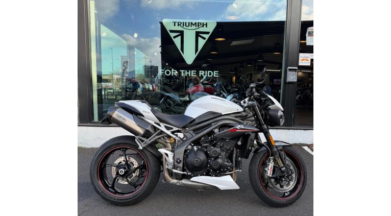 TRIUMPH SPEED TRIPLE 1050 RS