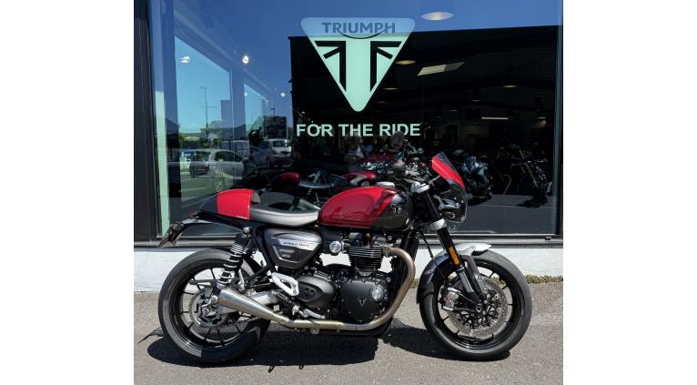 TRIUMPH SPEED TWIN 1200